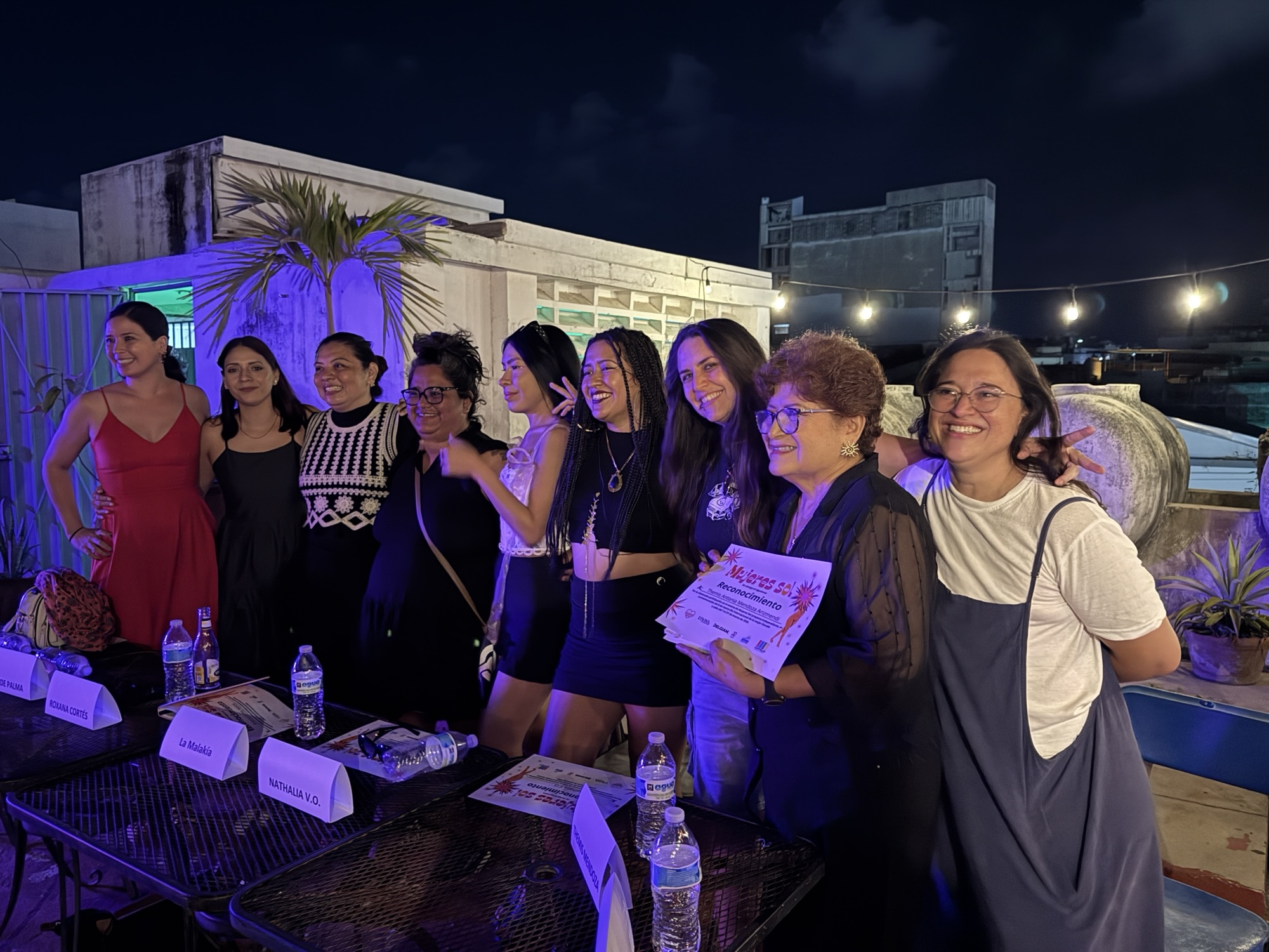 Exponen artistas violencias, techos de cristal y resistencias en Mujeres Sol