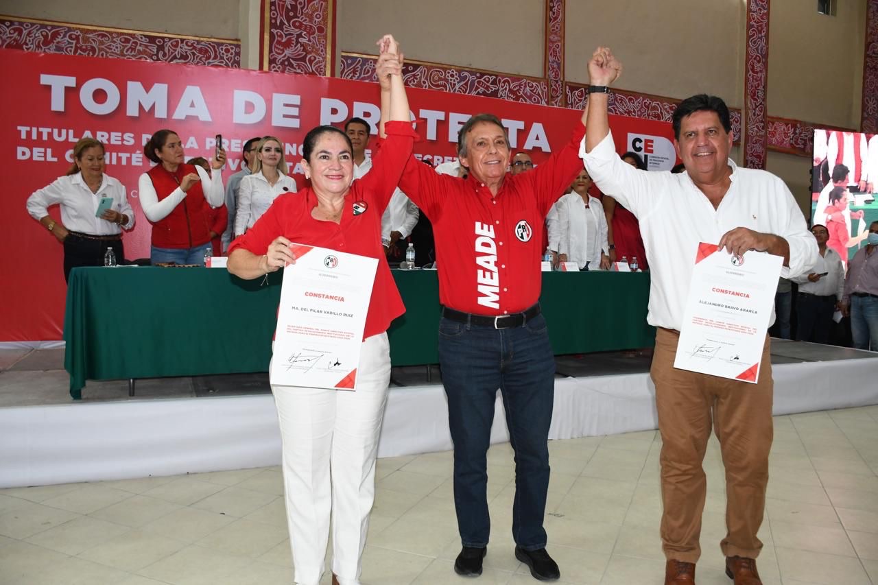 Más de 3 mil 500 priistas legitiman dirigencia de Bravo y Vadillo en Guerrero