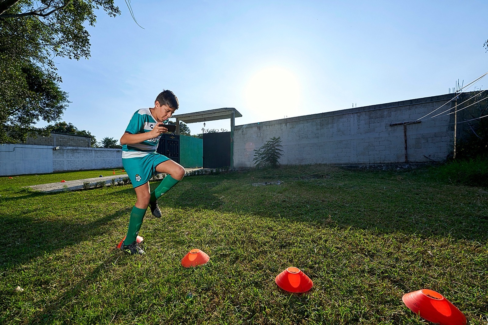 Academias Peñoles impulsan deporte y formación de 1,200 niñas y niños en el país